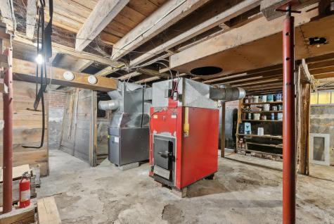 43 Mountain View Jay ME 04239