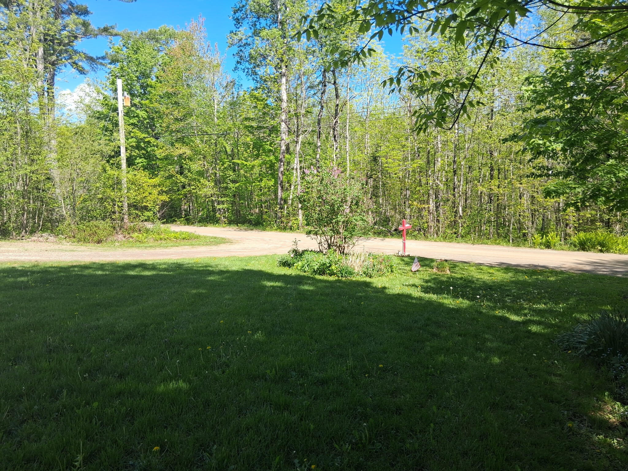 25 Brandy Lane Hudson ME 04449