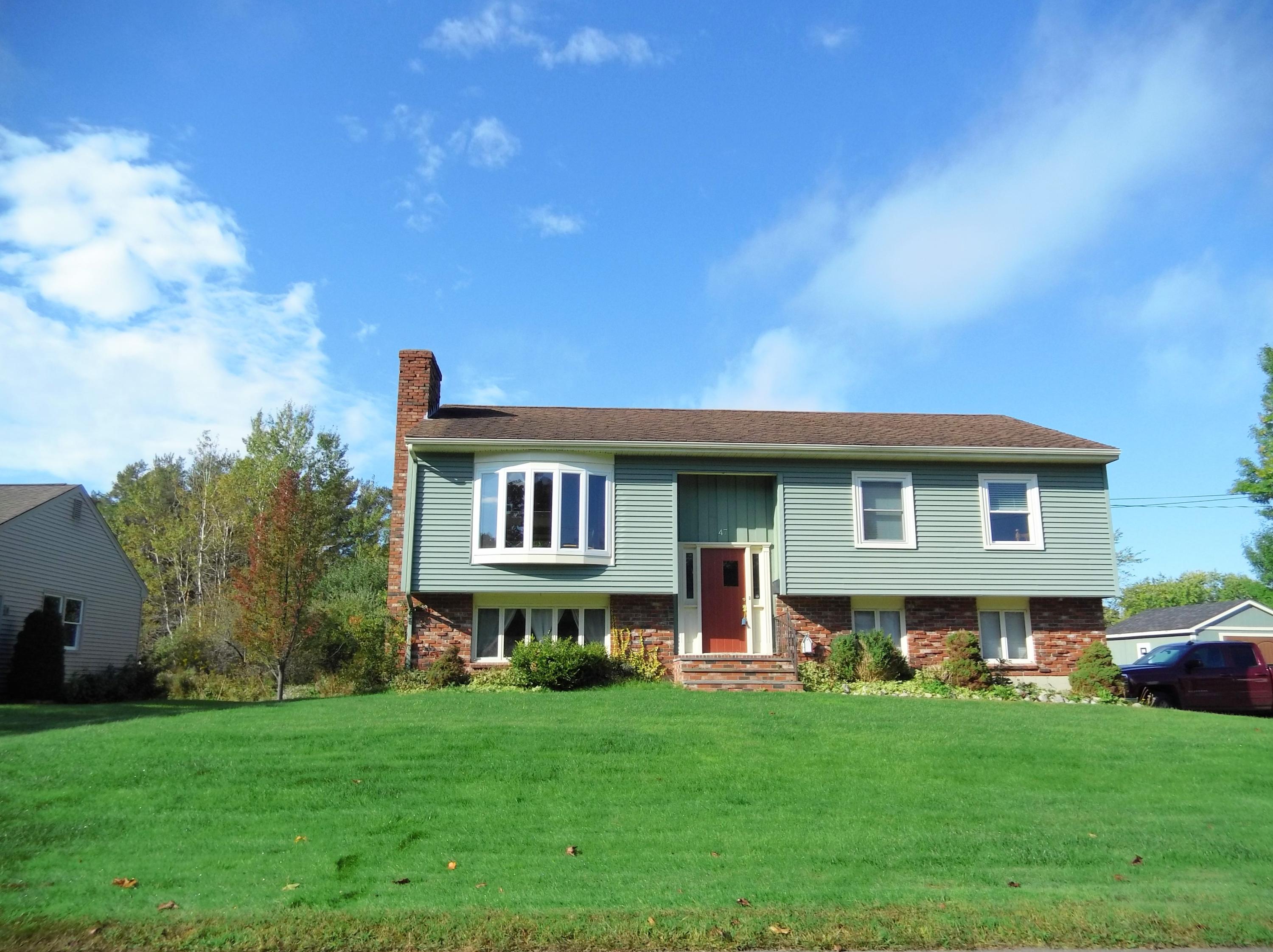 47 Clover Lane Brewer ME 04412