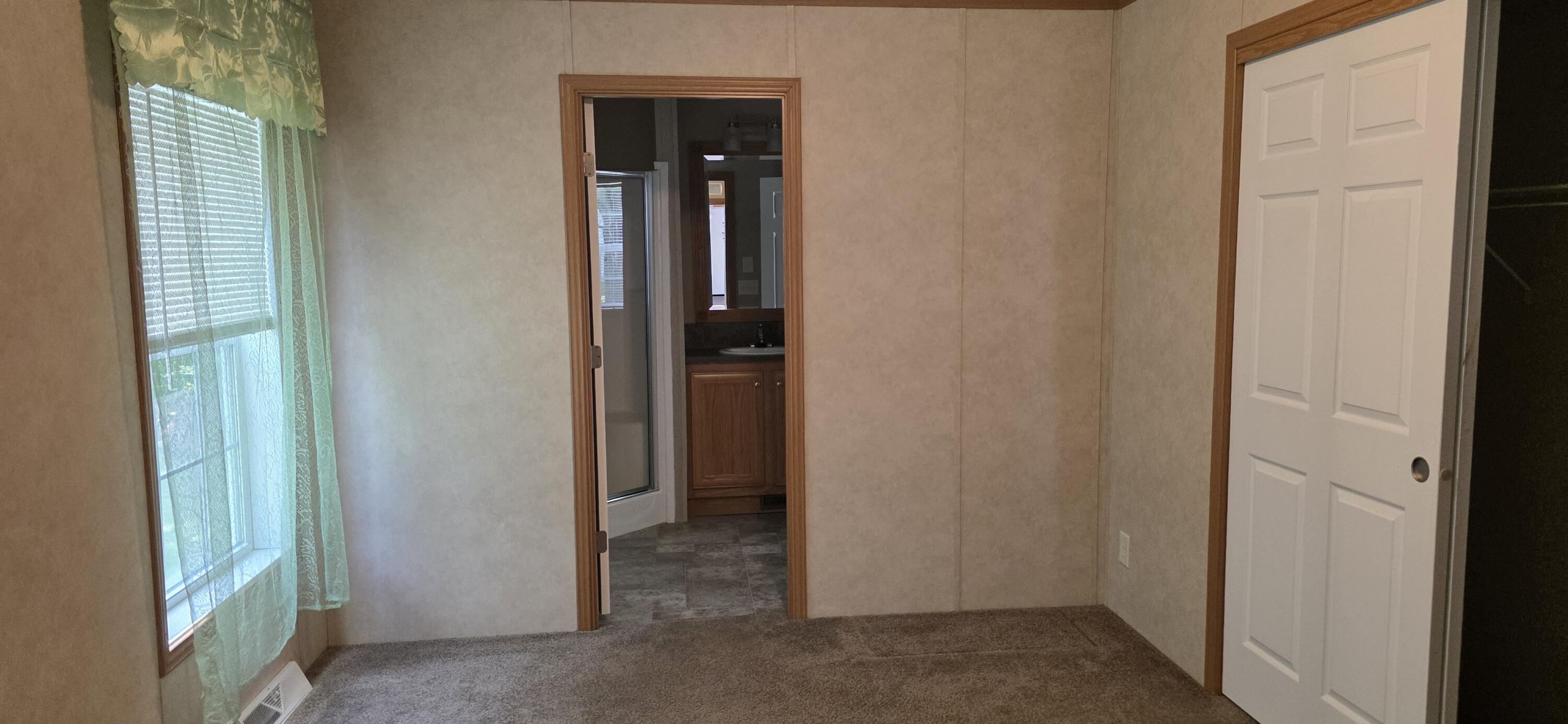 3 Redwood Drive Norway ME 04268