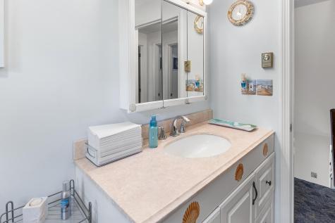 40 Powder Mill Drive Kennebunk ME 04043