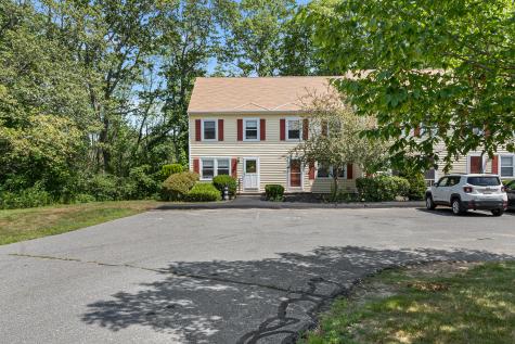 40 Powder Mill Drive Kennebunk ME 04043