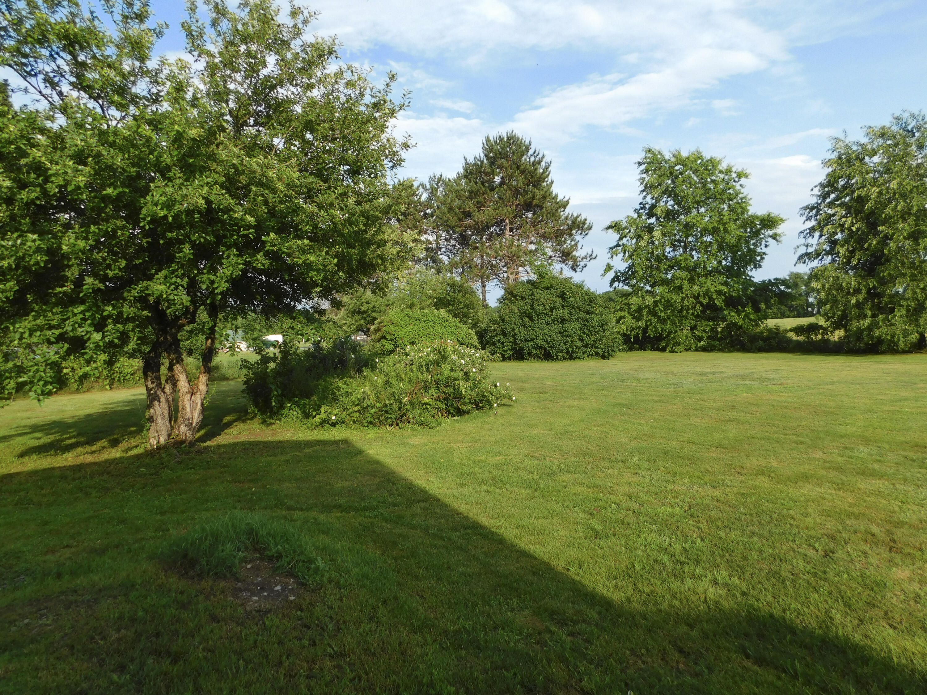 382 Exeter Road Corinth ME 04427