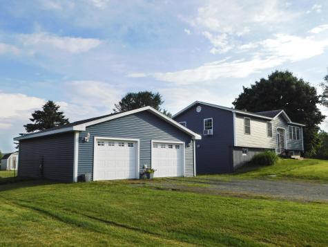 382 Exeter Road Corinth ME 04427