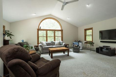 3 Deacon Drive York ME 03909