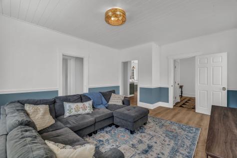 17 Four Rod Road Warren ME 04864