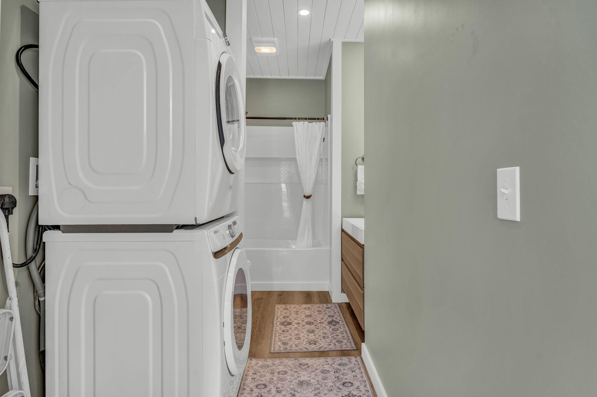 17 Four Rod Road Warren ME 04864