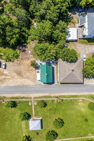 17 Four Rod Road Warren ME 04864