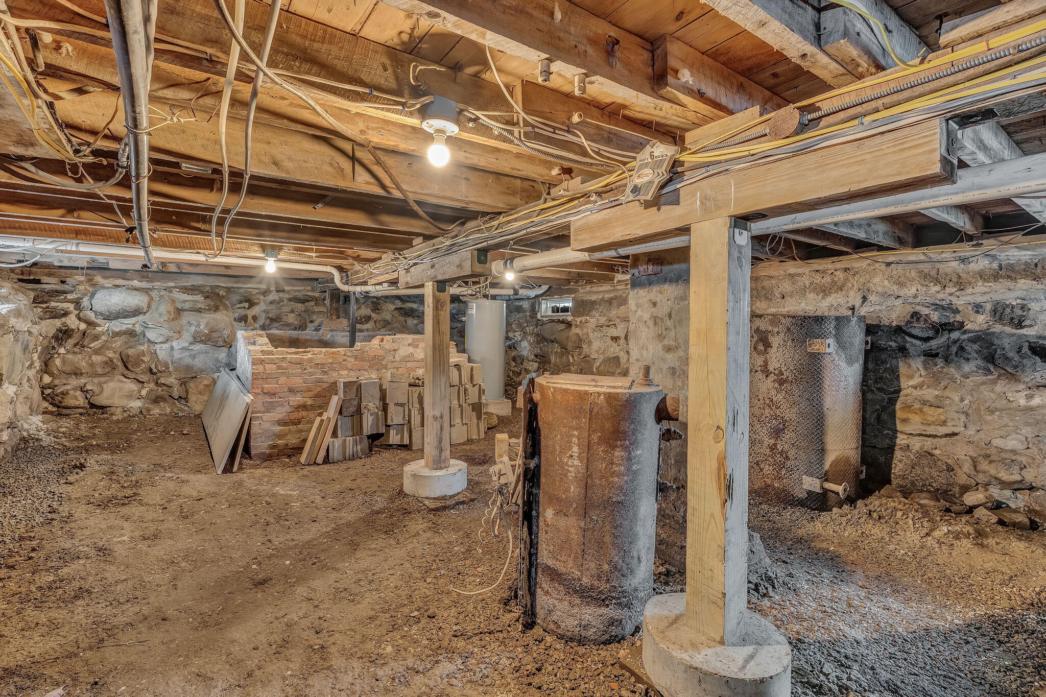 17 Four Rod Road Warren ME 04864