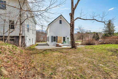 17 Four Rod Road Warren ME 04864