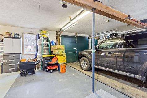 64 Boothby Street Augusta ME 04330