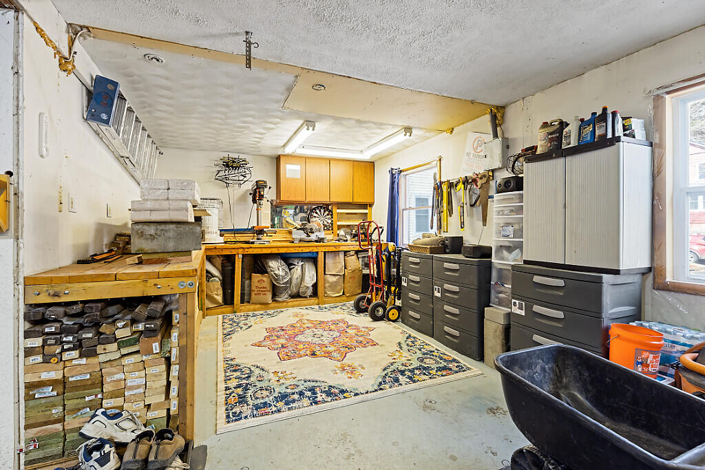 64 Boothby Street Augusta ME 04330