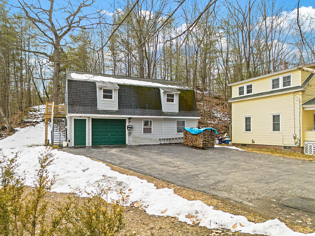 64 Boothby Street Augusta ME 04330