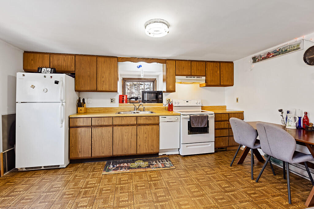 64 Boothby Street Augusta ME 04330