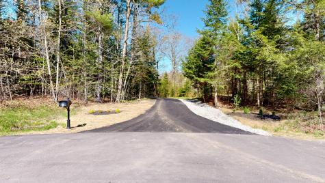 43 Sturbridge Lane Cumberland ME 04021