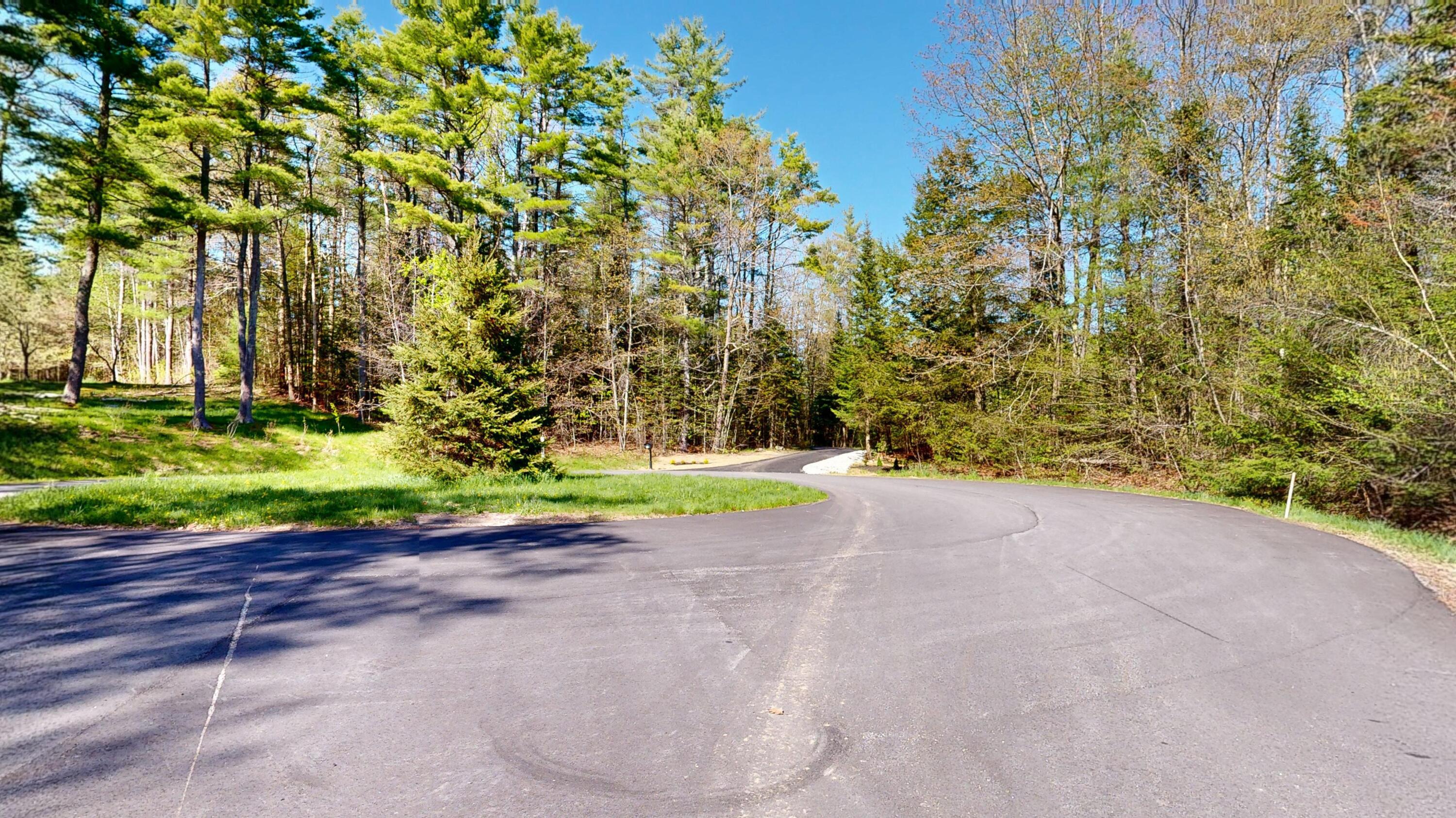43 Sturbridge Lane Cumberland ME 04021