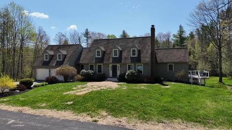 43 Sturbridge Lane Cumberland ME 04021