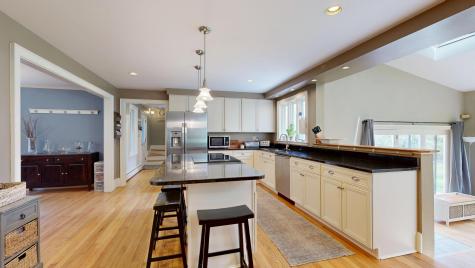 43 Sturbridge Lane Cumberland ME 04021
