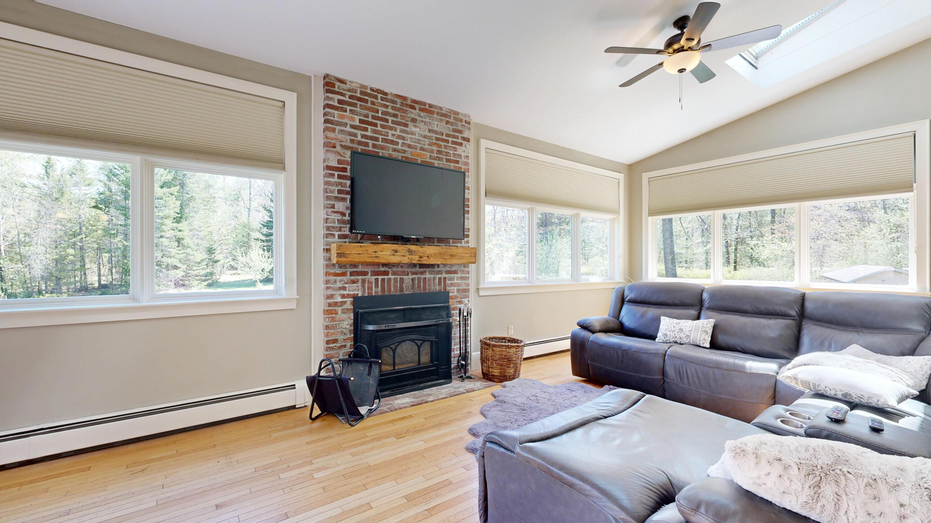 43 Sturbridge Lane Cumberland ME 04021