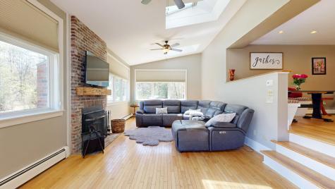 43 Sturbridge Lane Cumberland ME 04021