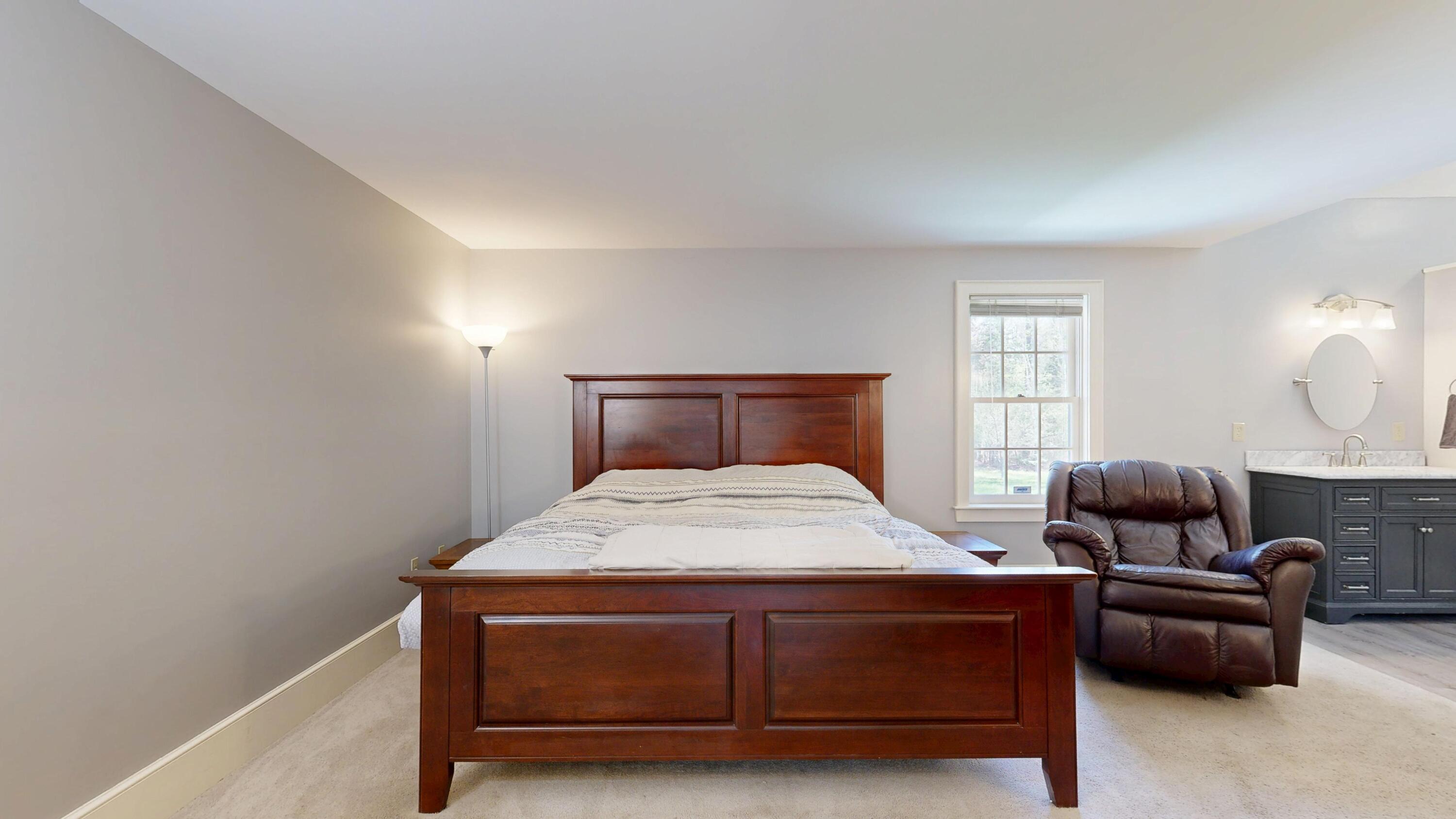 43 Sturbridge Lane Cumberland ME 04021