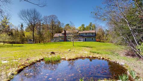 43 Sturbridge Lane Cumberland ME 04021