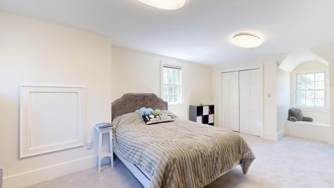 43 Sturbridge Lane Cumberland ME 04021