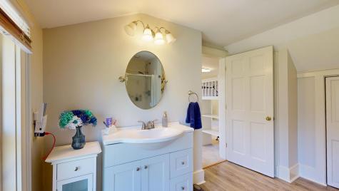 43 Sturbridge Lane Cumberland ME 04021