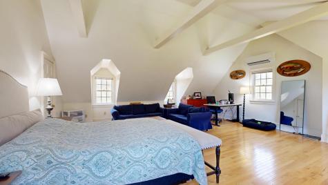43 Sturbridge Lane Cumberland ME 04021