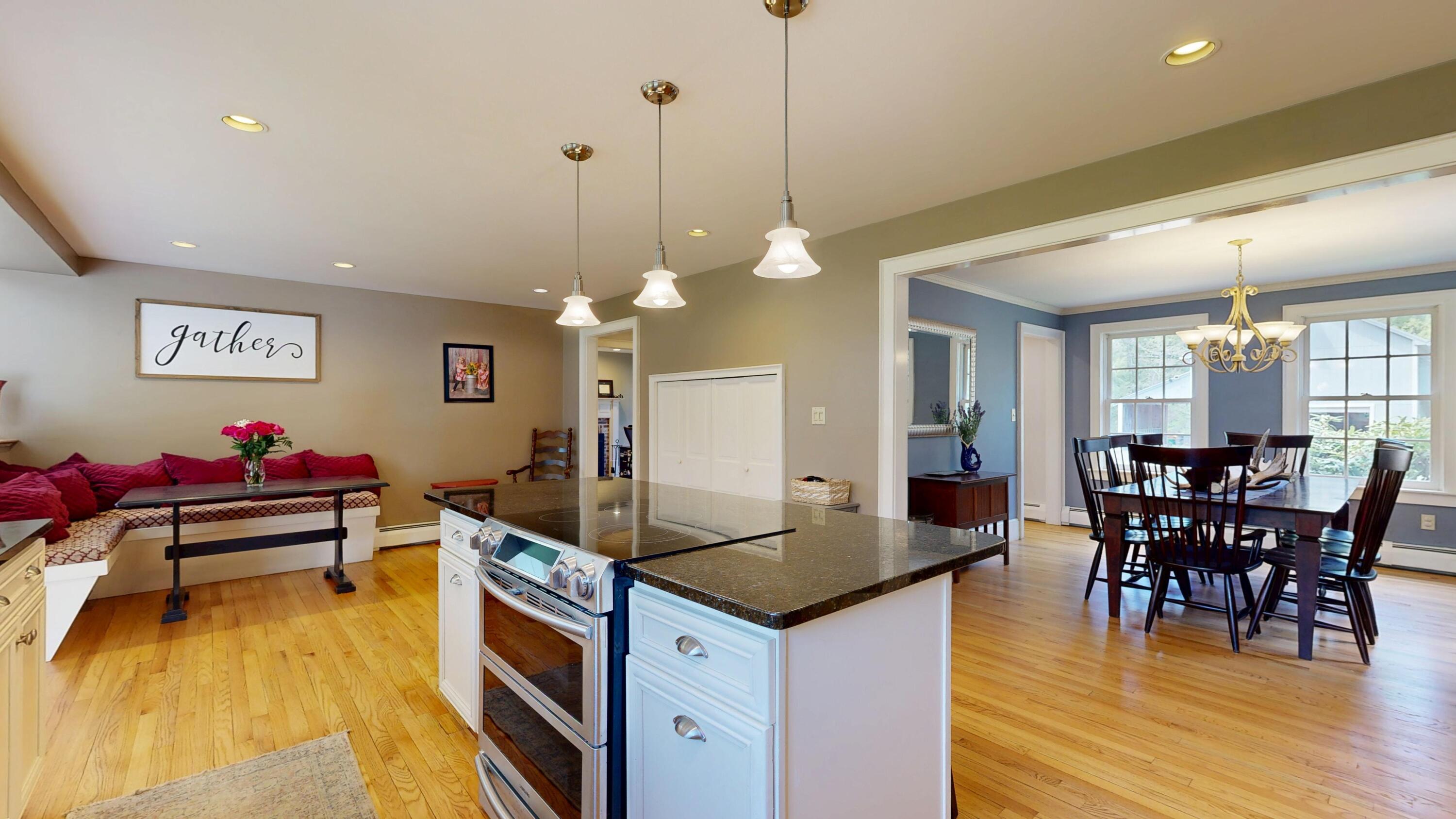 43 Sturbridge Lane Cumberland ME 04021