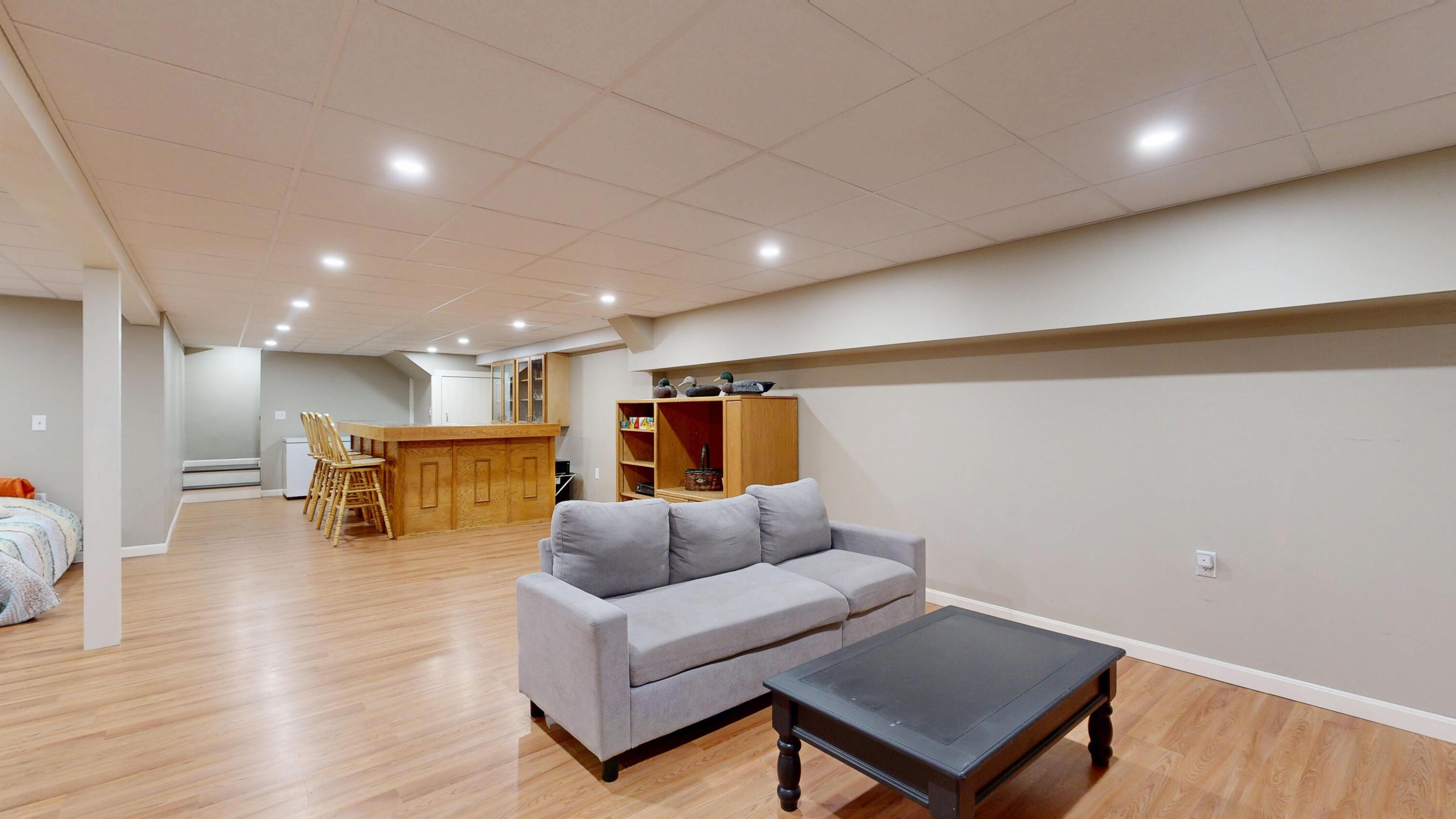 43 Sturbridge Lane Cumberland ME 04021