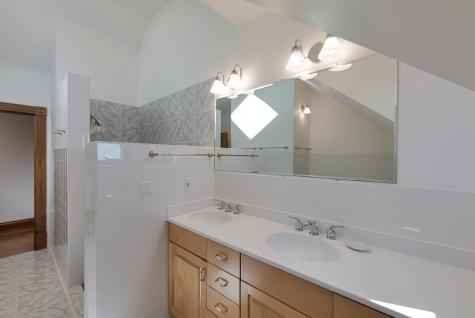 1197 Bay Road Brooklin ME 04616