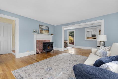 212 Main Street Freeport ME 04032