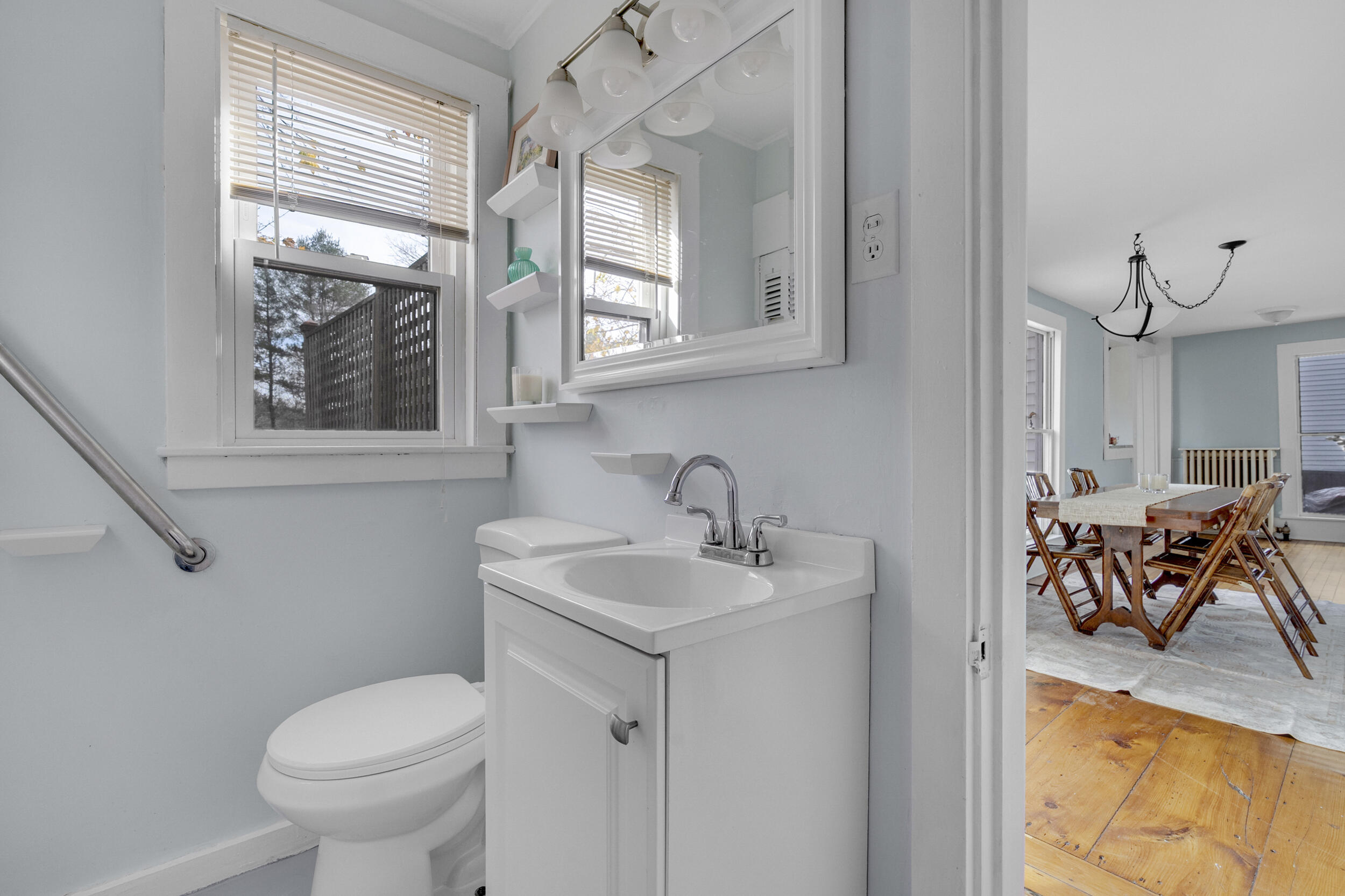 212 Main Street Freeport ME 04032