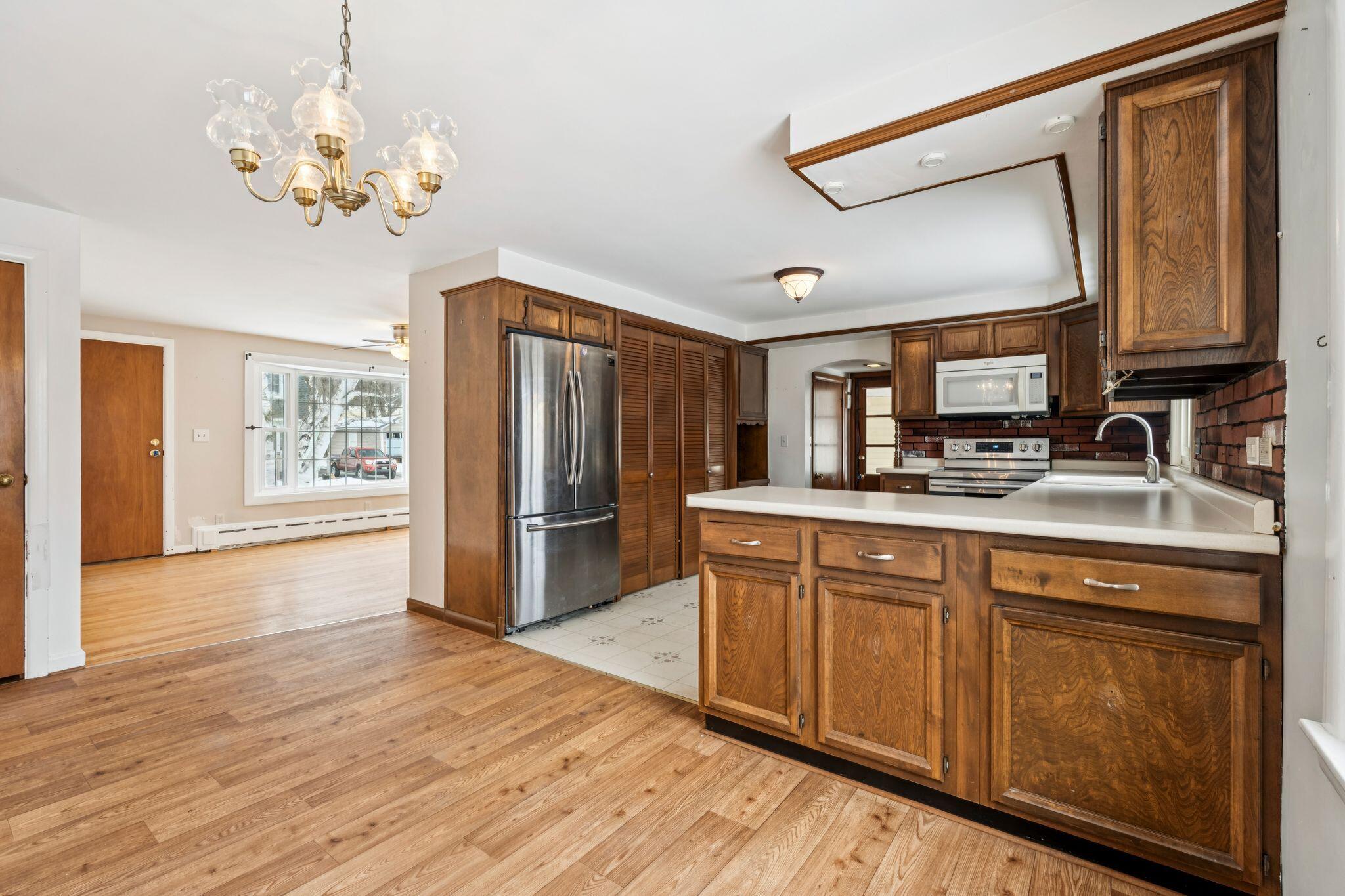 12 Sheltra Avenue Biddeford ME 04005