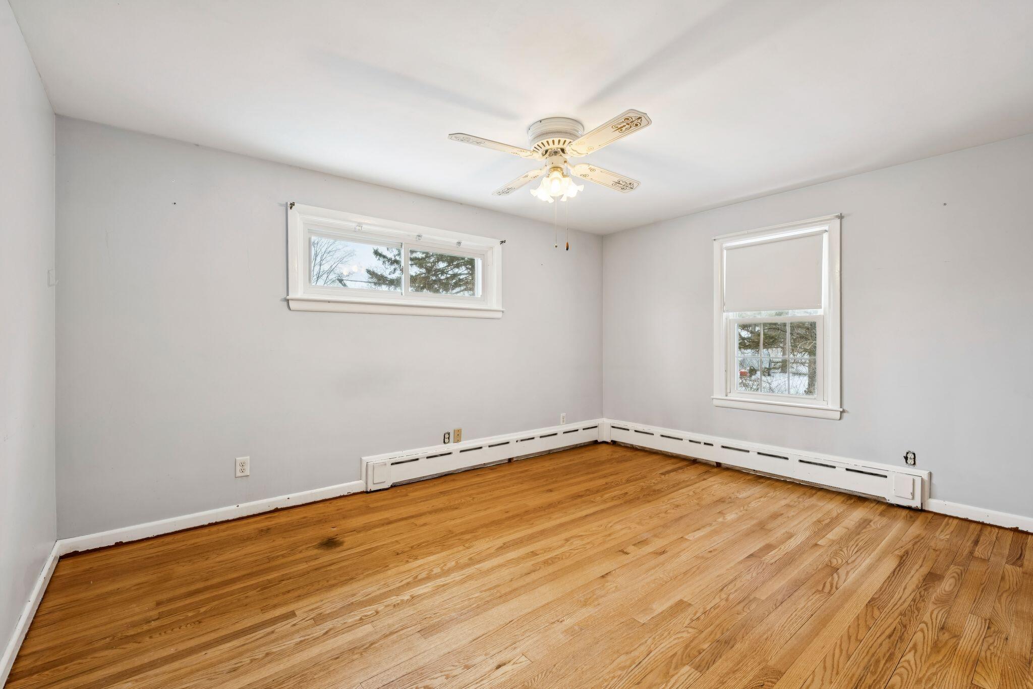 12 Sheltra Avenue Biddeford ME 04005