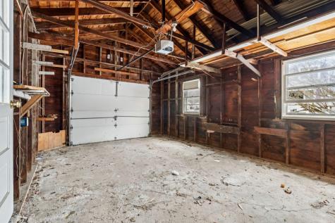 12 Sheltra Avenue Biddeford ME 04005