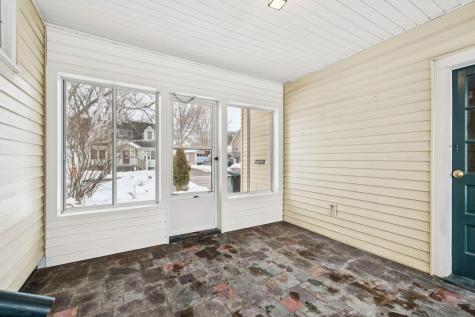 12 Sheltra Avenue Biddeford ME 04005