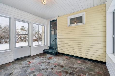 12 Sheltra Avenue Biddeford ME 04005