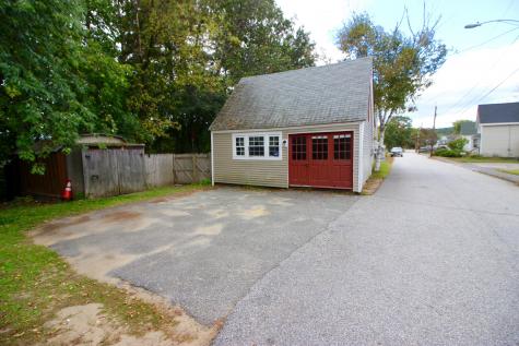 27 Highland Avenue Dixfield ME 04224