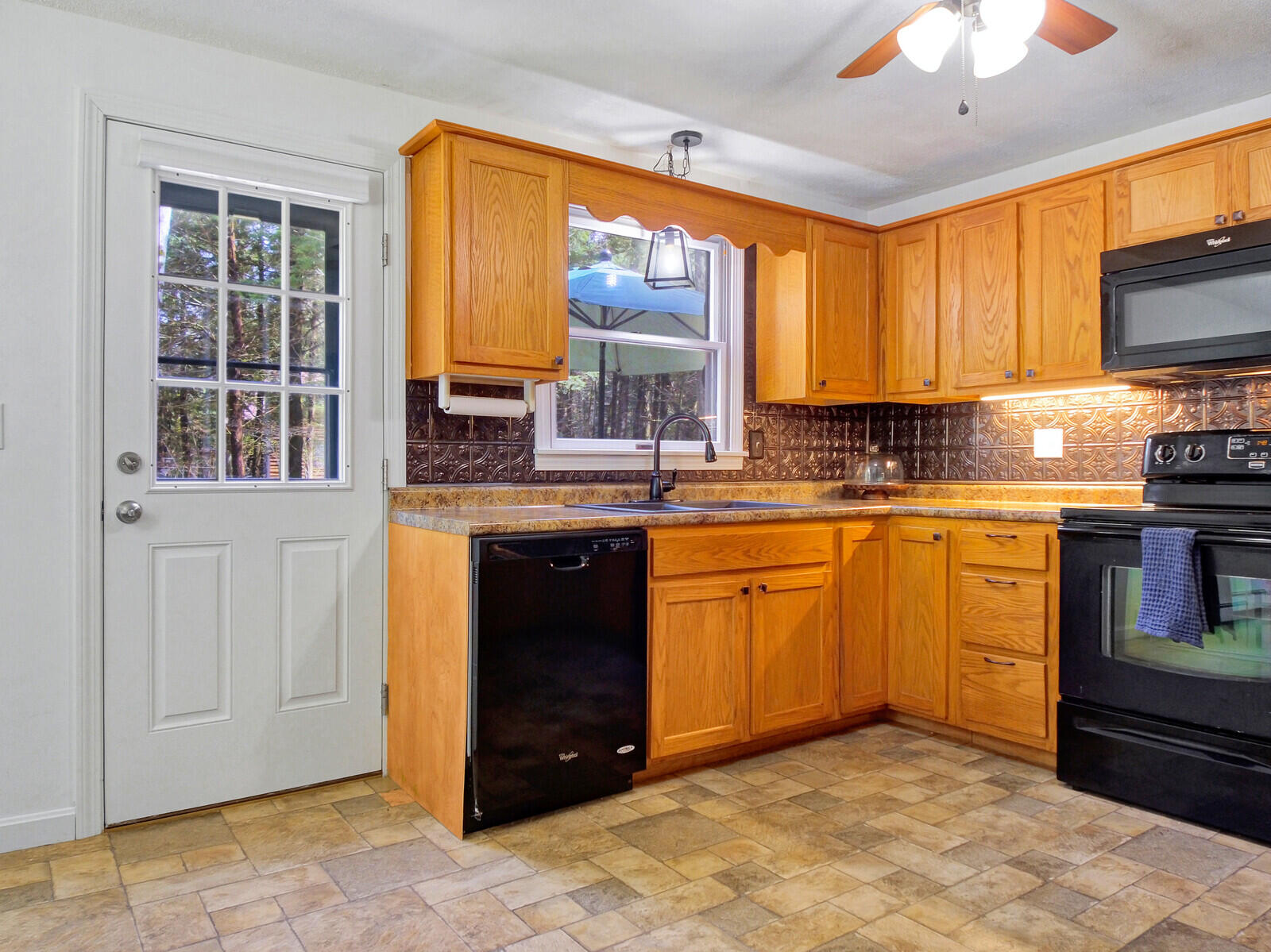 77 Aspen Estates Rome ME 04963