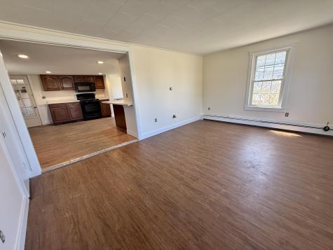 111 E Main Street Vinalhaven ME 04863