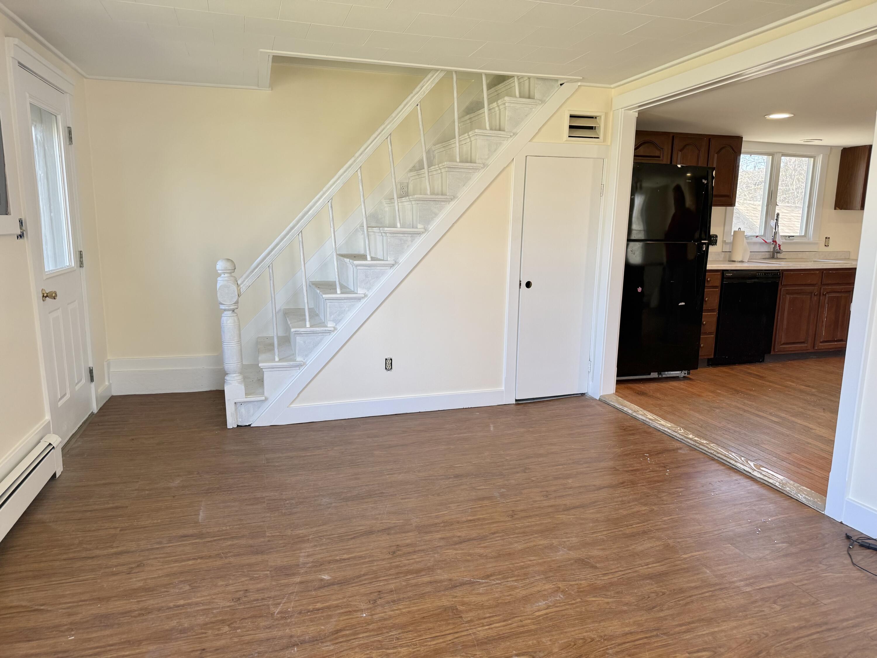 111 E Main Street Vinalhaven ME 04863