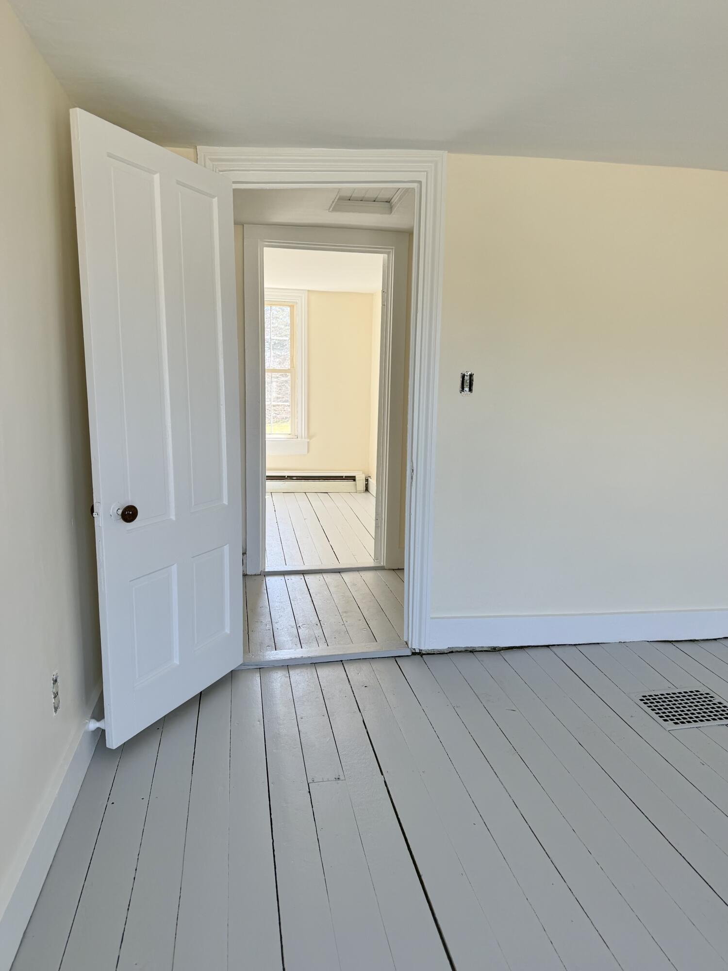 111 E Main Street Vinalhaven ME 04863