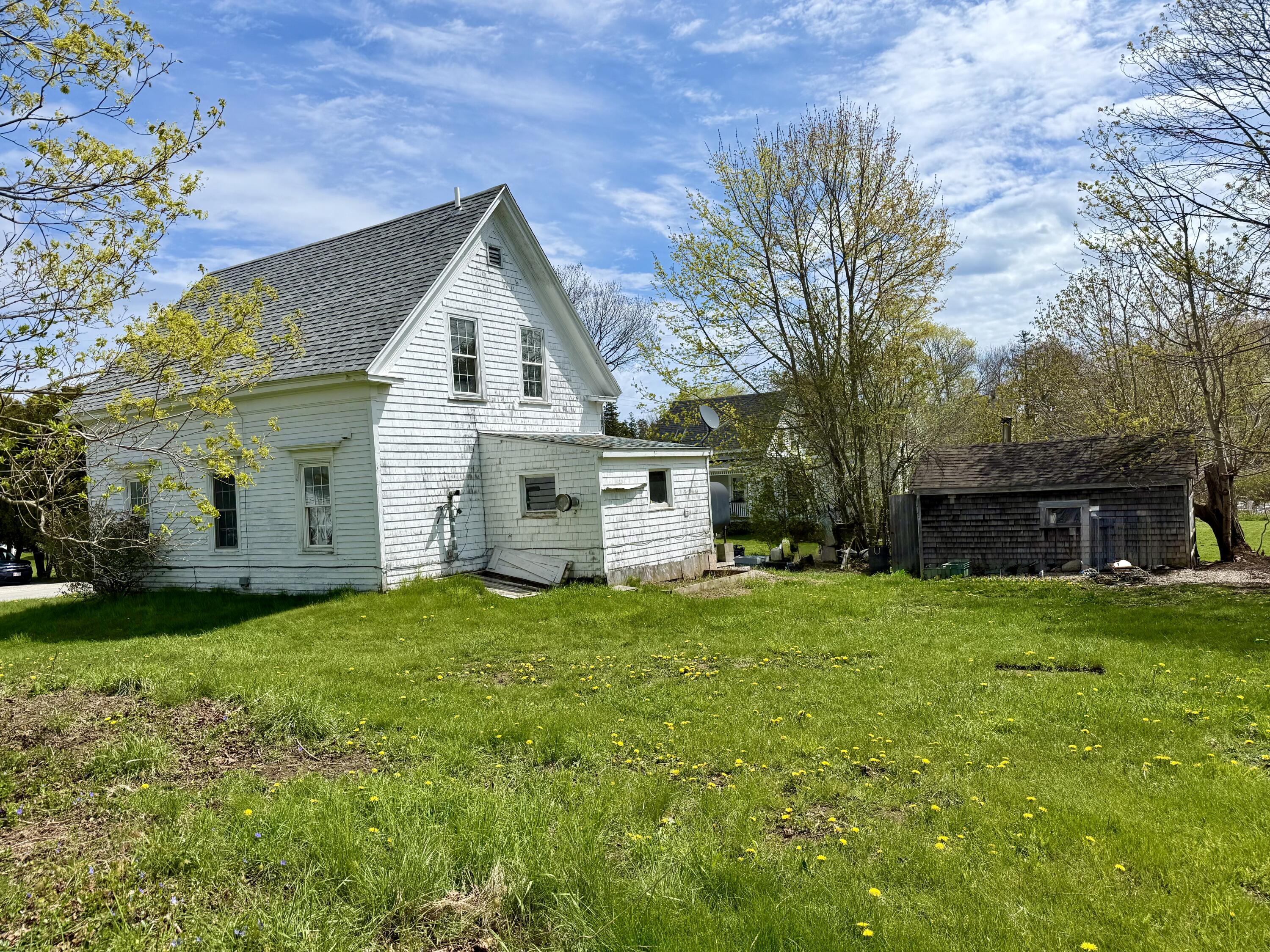 111 E Main Street Vinalhaven ME 04863