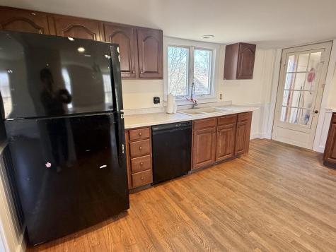 111 E Main Street Vinalhaven ME 04863