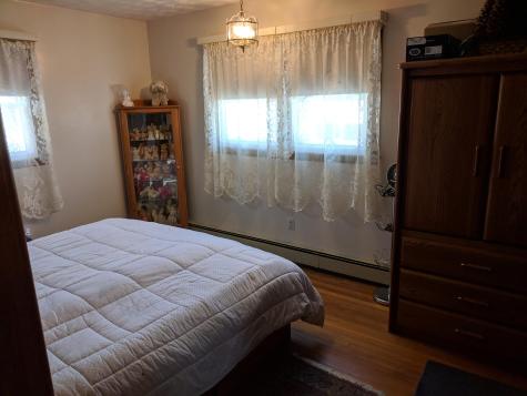 196 Scribner Boulevard Lewiston ME 04240