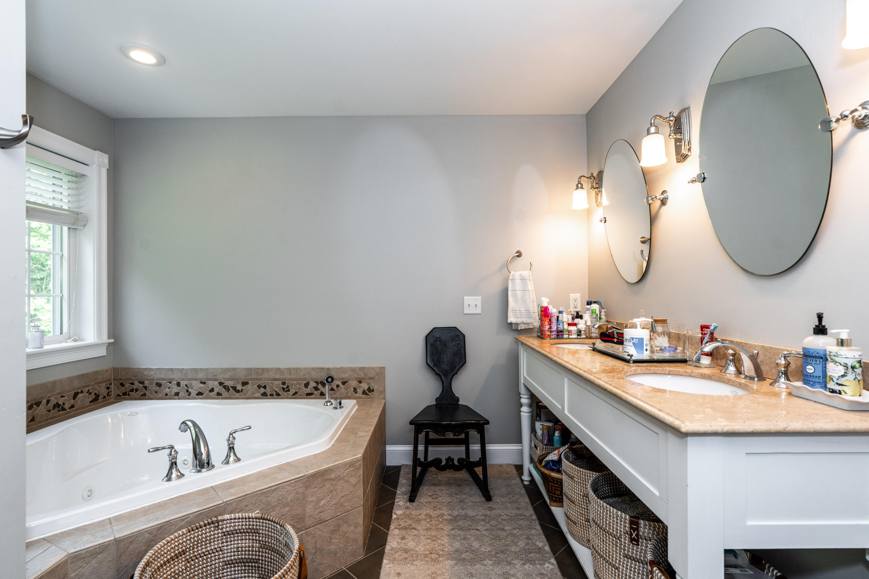 20 Babbidge Road Falmouth ME 04105