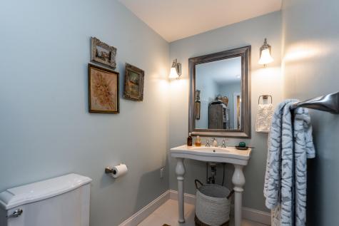 20 Babbidge Road Falmouth ME 04105