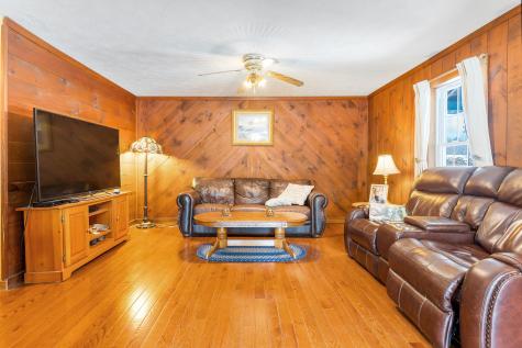 412 Plains Road Poland ME 04274